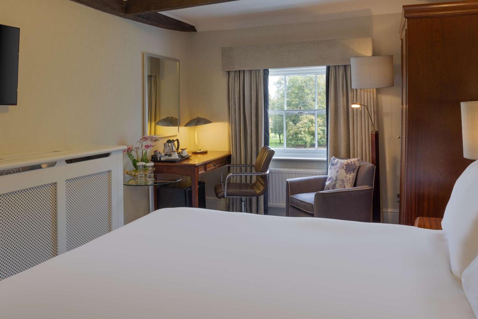 ฮิลตัน พัครัป ฮอลล์ ทุกส์เบอรี่ Hotel กลอสเตอร์ ภายนอก รูปภาพ